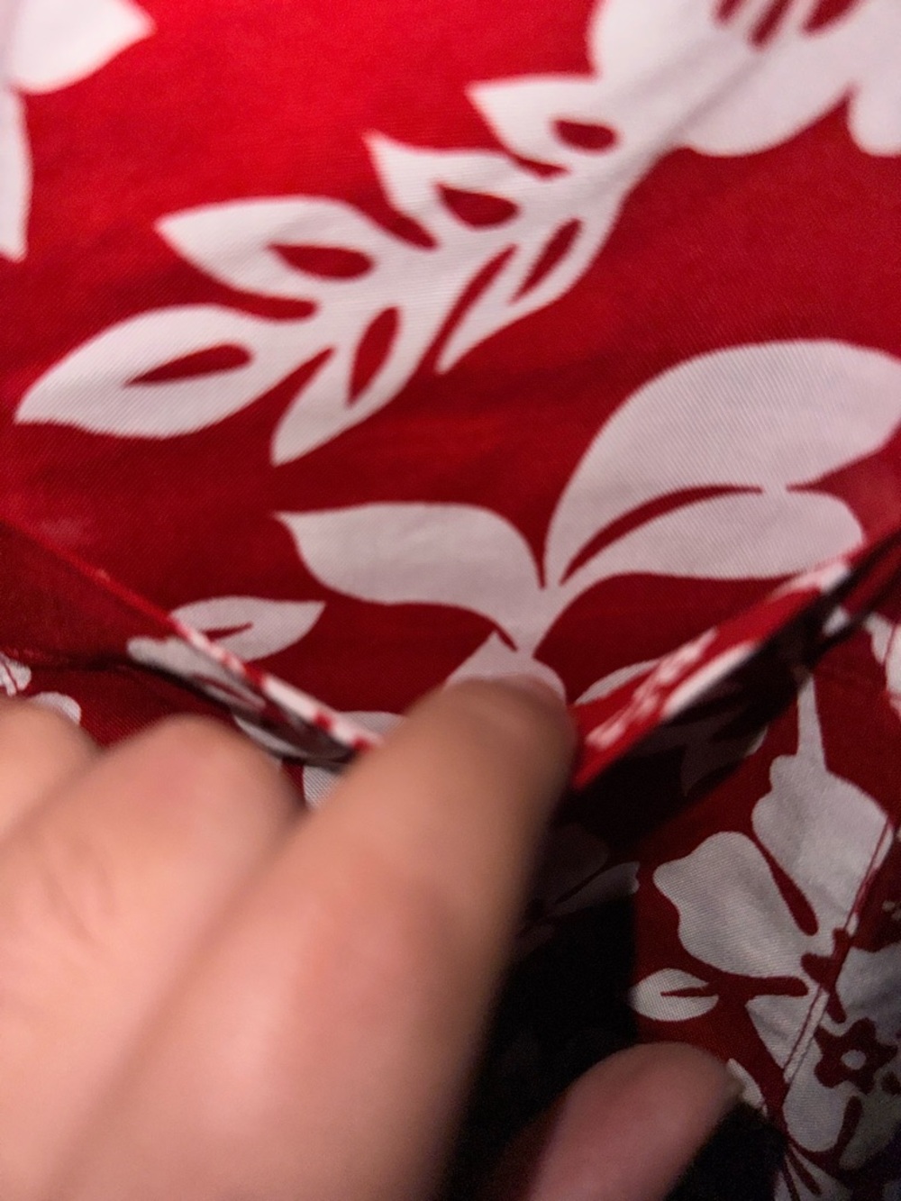 George Men’s Hawaiian Shirt L NWT Red White Hibiscus Floral Rayon Aloha Camp Top - Picture 6 of 11